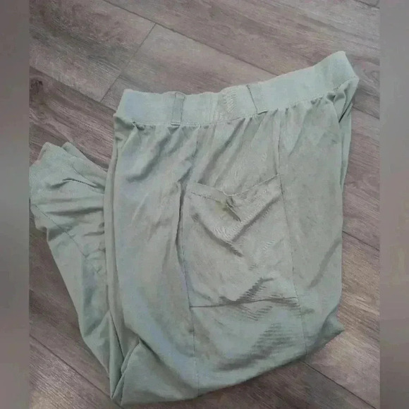 Aerie  pants - Picture 3 of 3